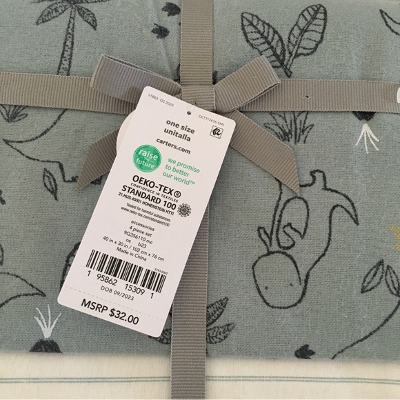 NEW Carter’s 4 pk Baby Receiving Blankets Variety Dinosaur Theme and Stripes - Picture 4 of 5
